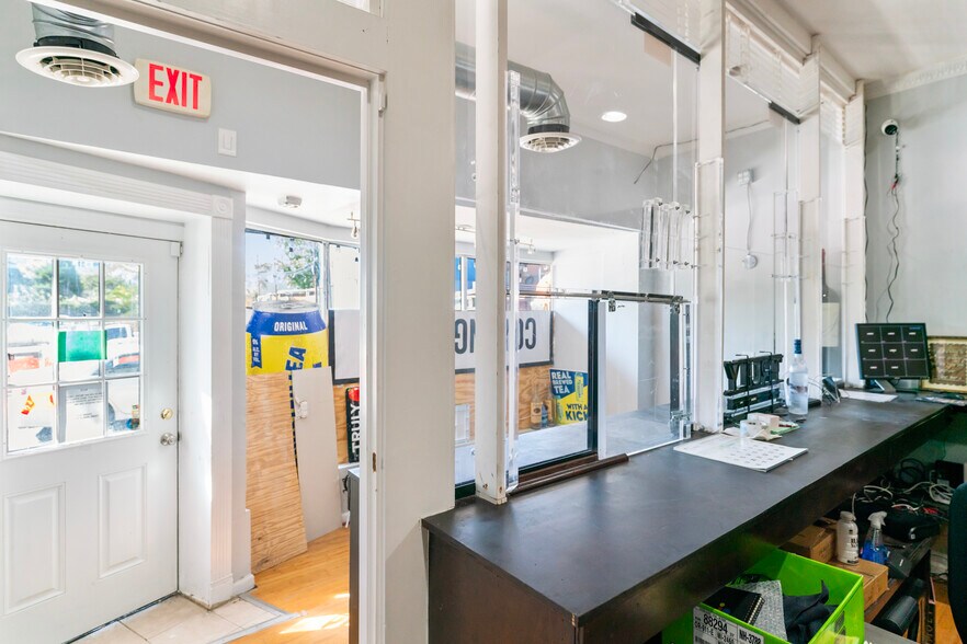 More Photos Of 5413 Georgia Ave NW, Washington Storefront For Lease