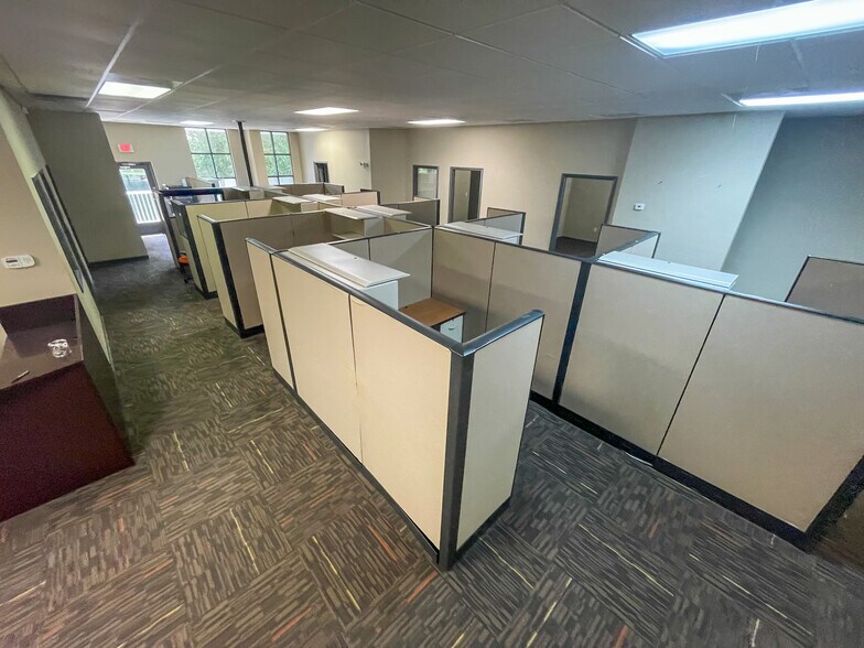 More Photos Of 1560 Kingsley Ave, Orange Park Medical For Sale