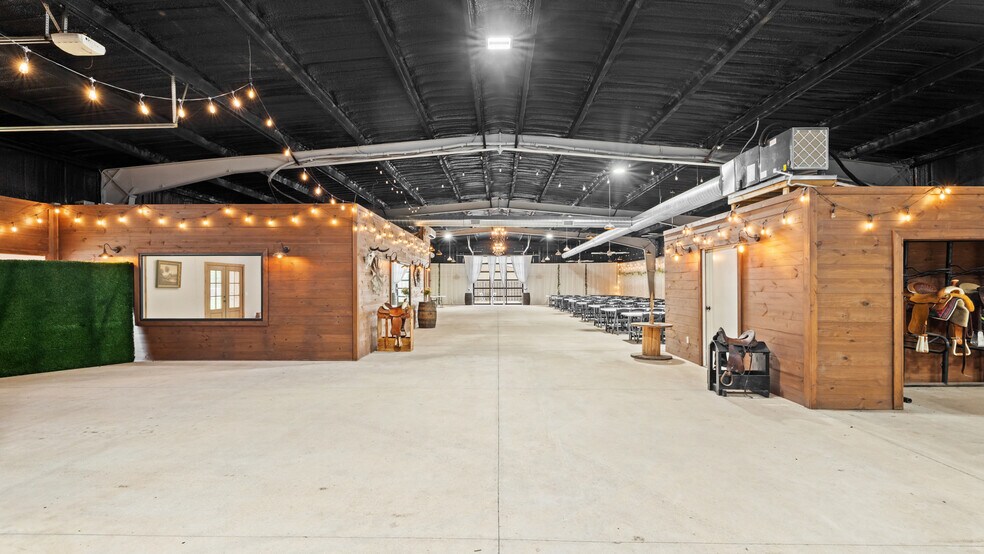 More Photos Of 20500 N 2810 Rd, Kingfisher Lodge Meeting Hall For Sale