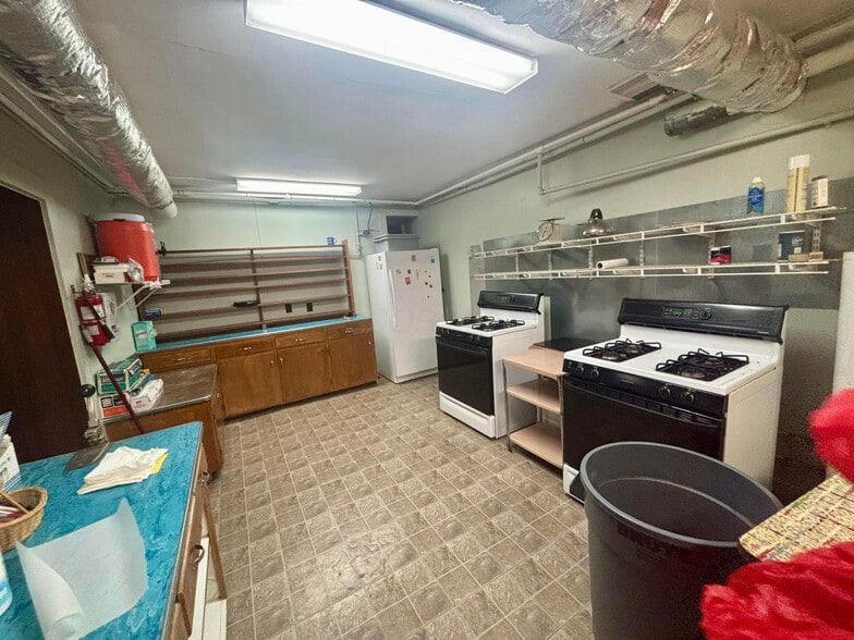 More Photos Of 13 E High St, Jeffersonville Religious Facility For Sale