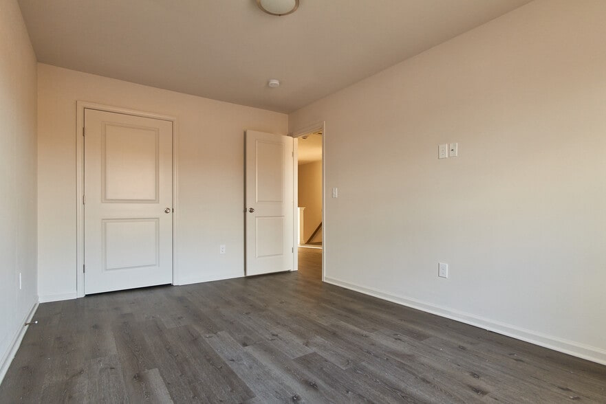 More Photos Of 6645 Stein Way, Macungie Apartments For Sale