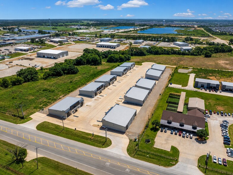 More Photos Of 4620 US 377 Hwy, Aubrey Unknown For Lease