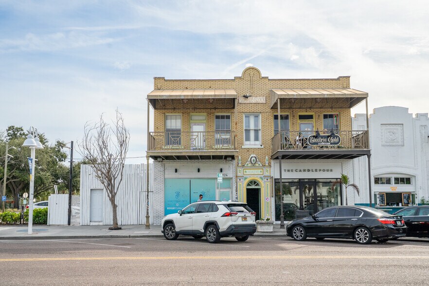 More Photos Of 1126 Central Ave, Saint Petersburg Loft Creative Space For Lease