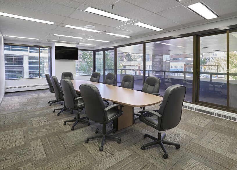 More Photos Of 1015 4th St SW, Calgary Office For Sale