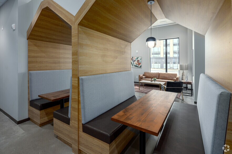 More Photos Of 66 Weber St E, Kitchener Apartments For Lease