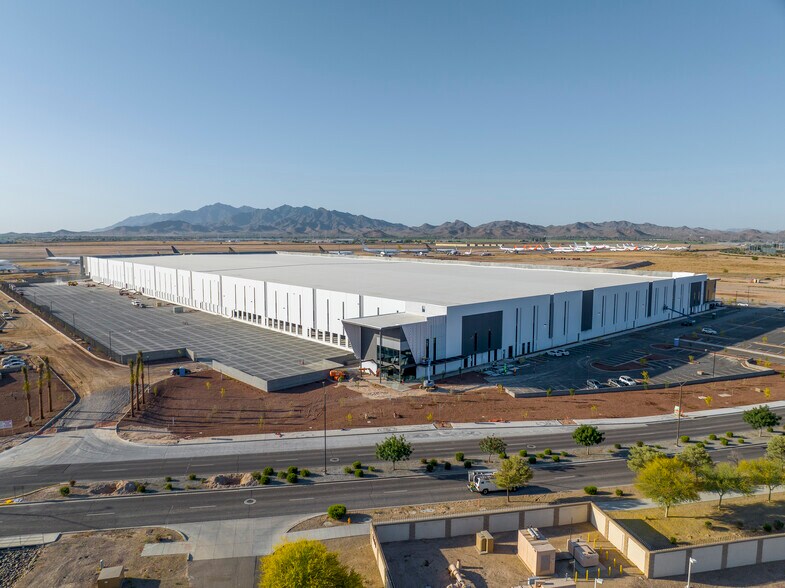 More Photos Of 14555 W Yuma Rd, Goodyear Unknown For Lease