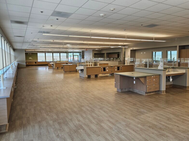 More Photos Of 825 E Broadway, San Gabriel Medical For Sale