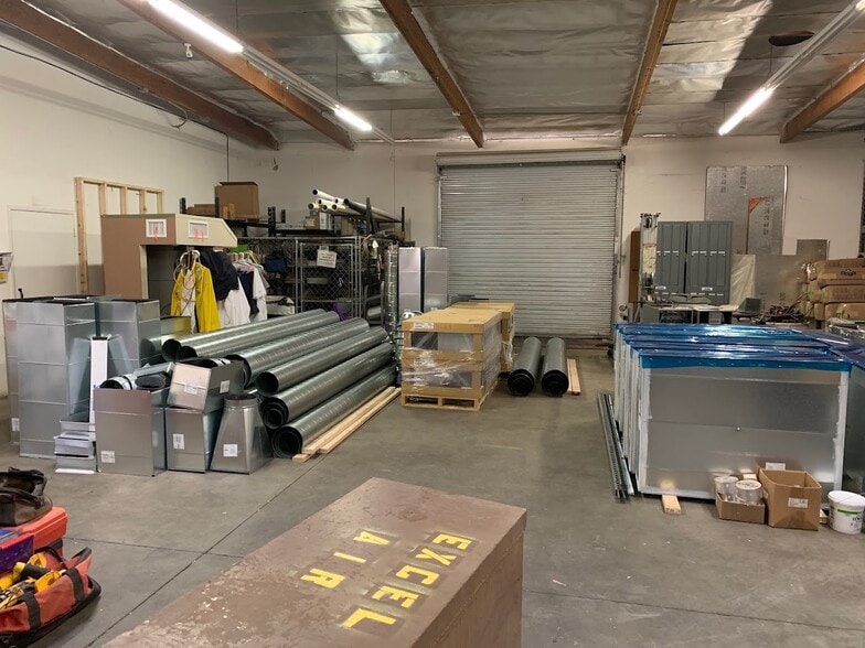 More Photos Of 530 Opper St, Escondido Manufacturing For Lease