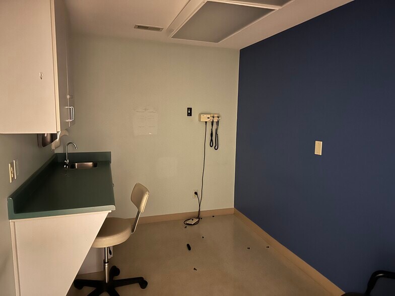 More Photos Of 1501 Shorter Ave SW, Rome Office For Lease