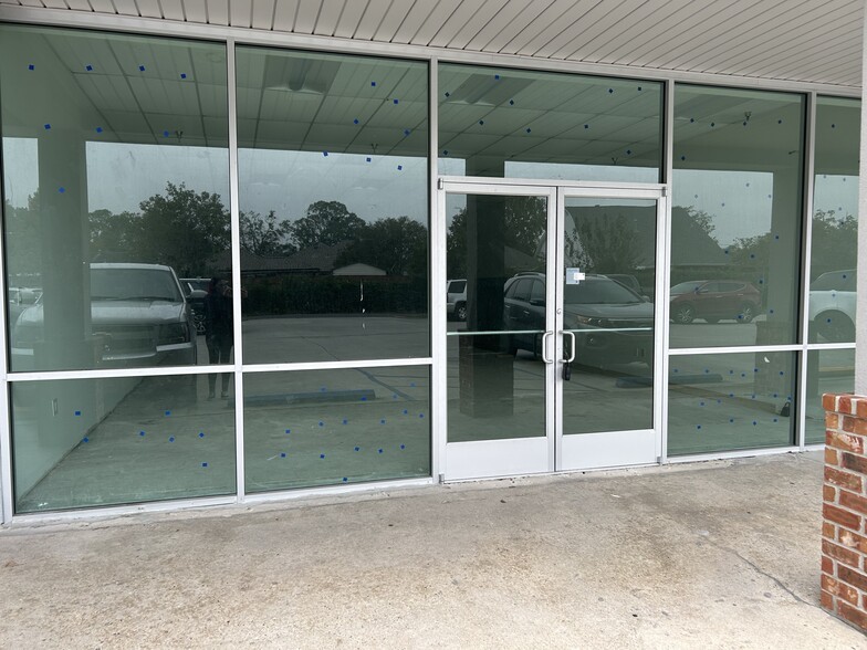 More Photos Of 7335-7373 Jefferson Hwy, Harahan Freestanding For Lease