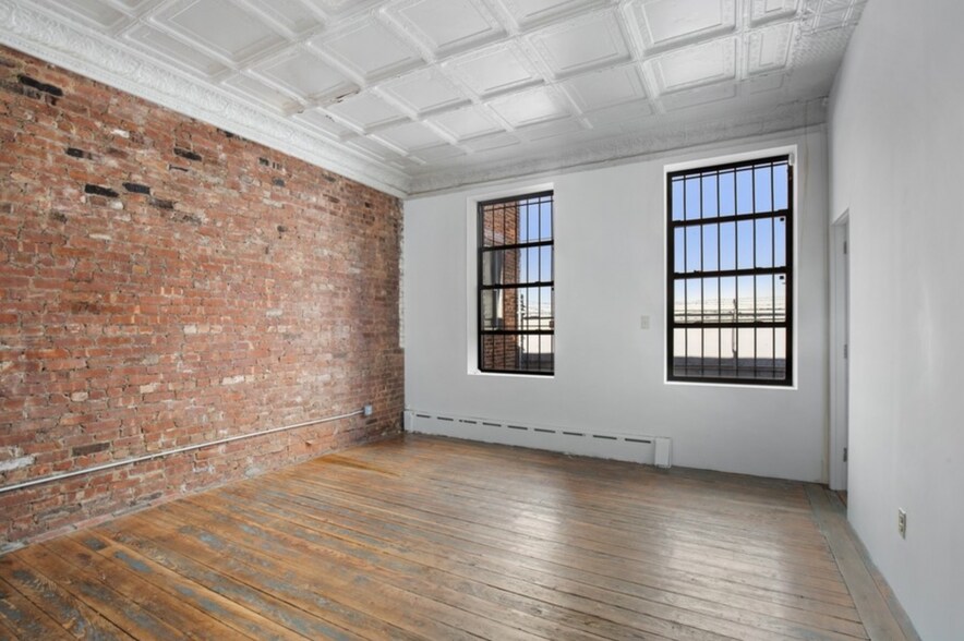 More Photos Of 183 Concord St, Brooklyn Flex For Sale