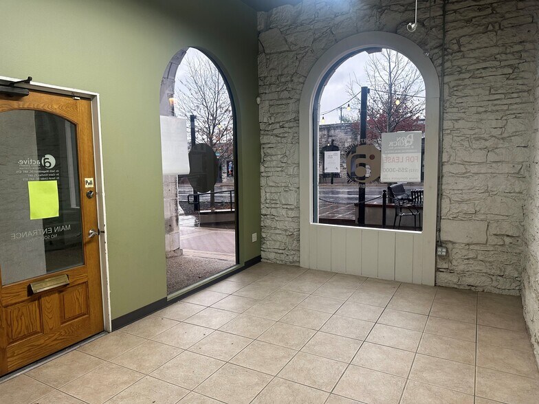 More Photos Of 102 E Main Ave, Round Rock Storefront Retail Office For Sale