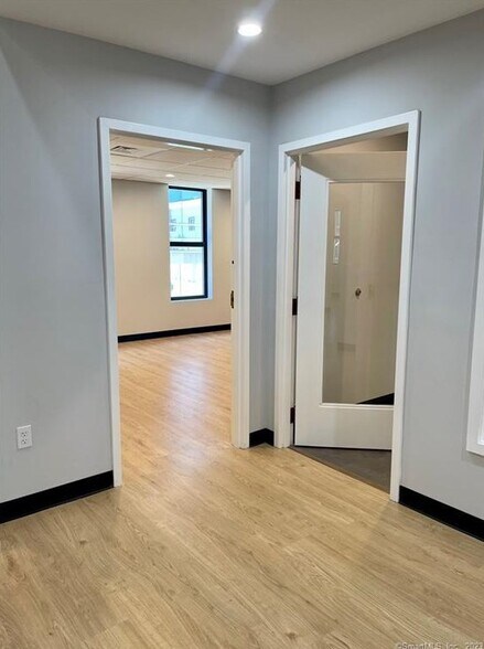 More Photos Of 130 Court St, New Haven Office Residential For Sale