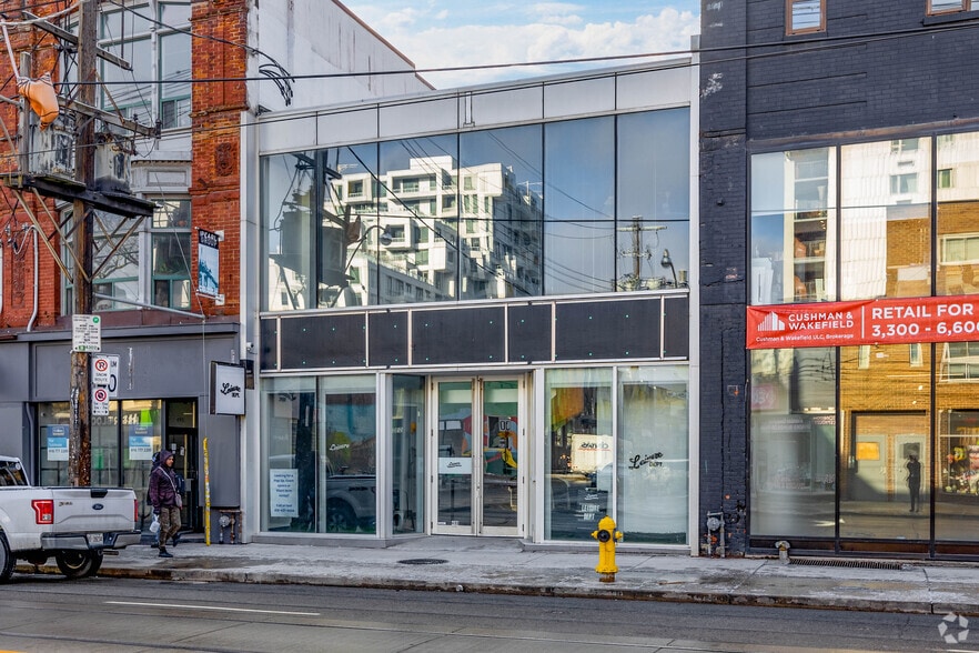 More Photos Of 499 Queen St W, Toronto Storefront For Lease