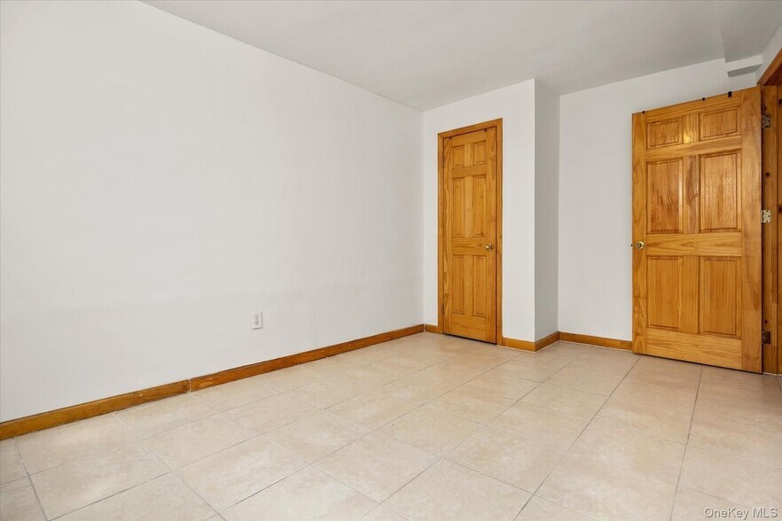 More Photos Of 5263 65th Pl, Maspeth Apartments For Sale