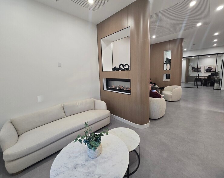 More Photos Of 8105 Saratoga Way, El Dorado Hills Medical For Lease