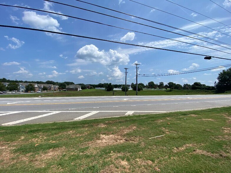 More Photos Of Hwy 81, Loganville Land For Sale
