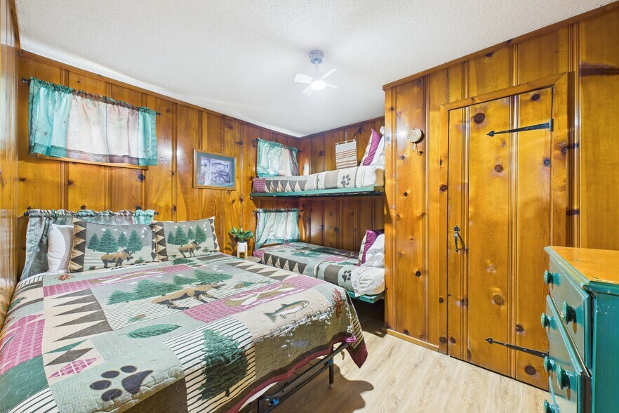 More Photos Of 141 County Road 851, Elizabeth Hotel For Sale