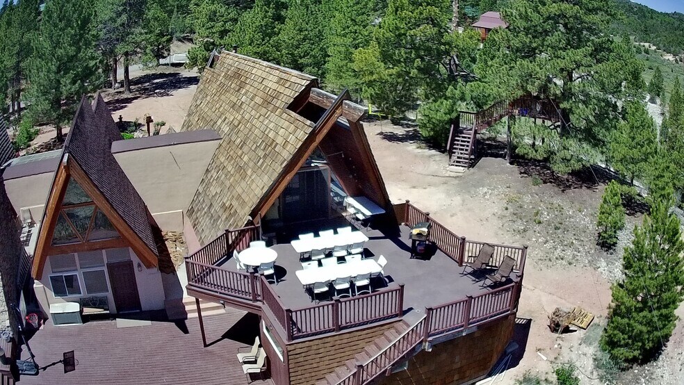 More Photos Of 2814 Dead Horse Loop, Alton Specialty For Sale