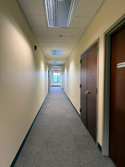 More Photos Of 2851 Baglyos Cir, Bethlehem Office For Lease