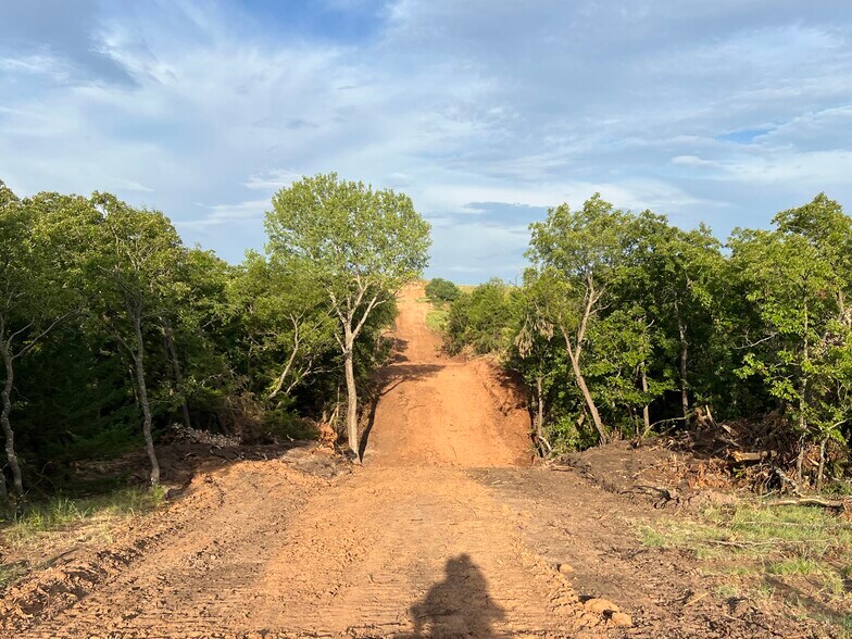 More Photos Of 10807 N 1960 Rd, Elk City Land For Sale