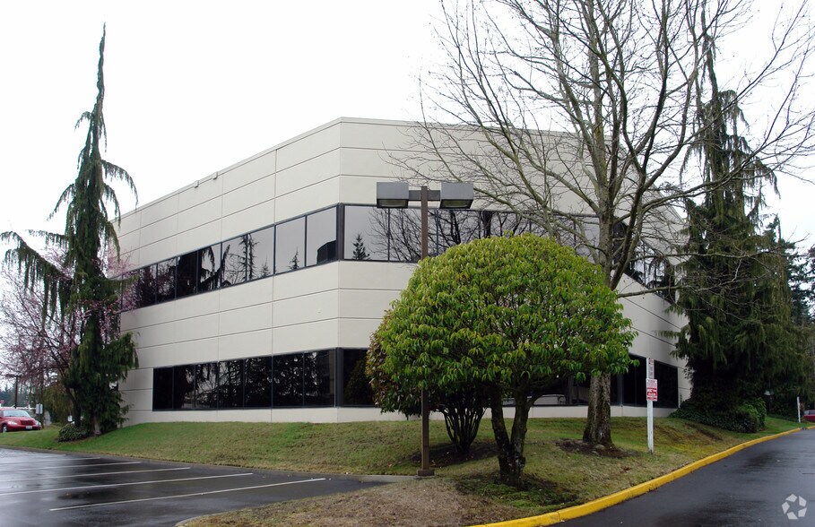 More Photos Of 12910 Totem Lake Blvd NE, Kirkland Office For Lease