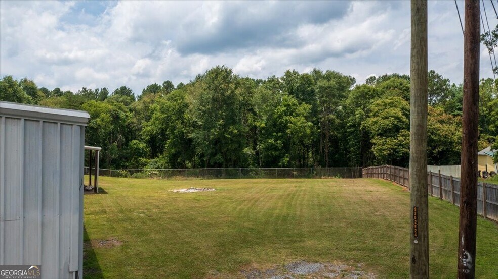 More Photos Of 2020 Buchanan Hwy, Cedartown Warehouse For Sale