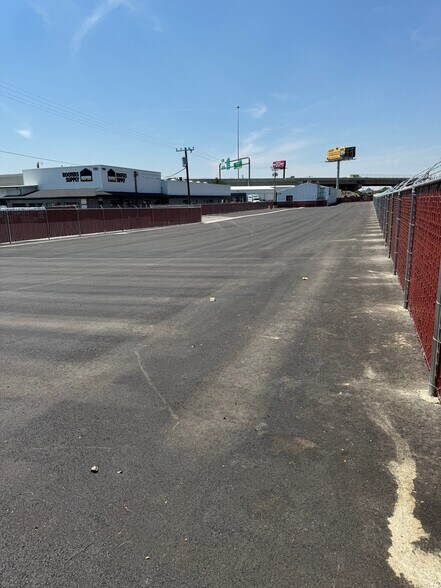 More Photos Of 920 S 500 W, Salt Lake City Manufacturing For Lease