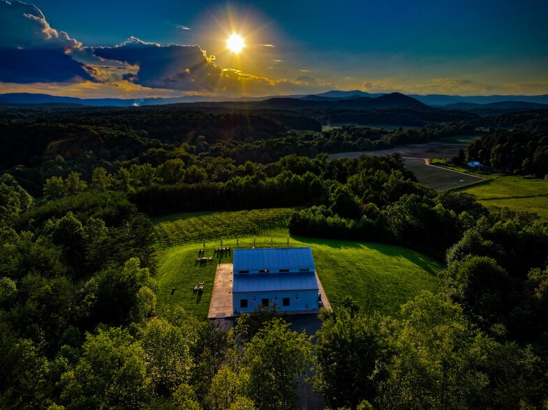 More Photos Of 364 Beast Trl, Mount Airy Winery Vineyard For Sale