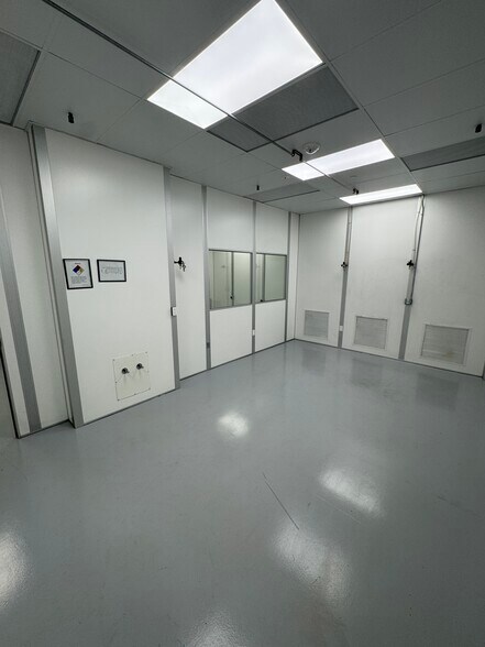 More Photos Of 190 E San Antonio Dr, King City Industrial For Sale