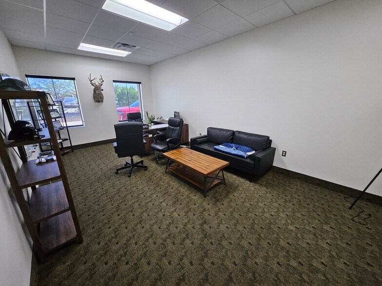 More Photos Of 8502 Huebner Rd, San Antonio Medical For Sale