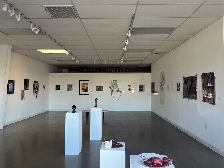 More Photos Of 226 N 1st St, Turlock Freestanding For Sale