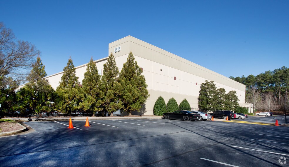 Primary Photo Of 3515 Naturally Fresh Blvd, College Park Distribution For Lease