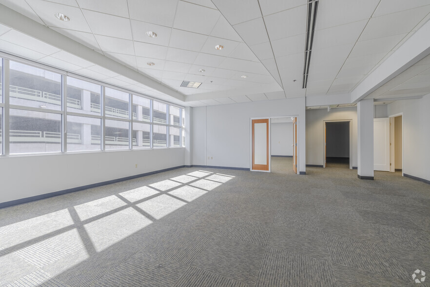 More Photos Of 1001 Pacific Ave, Tacoma Office For Sale