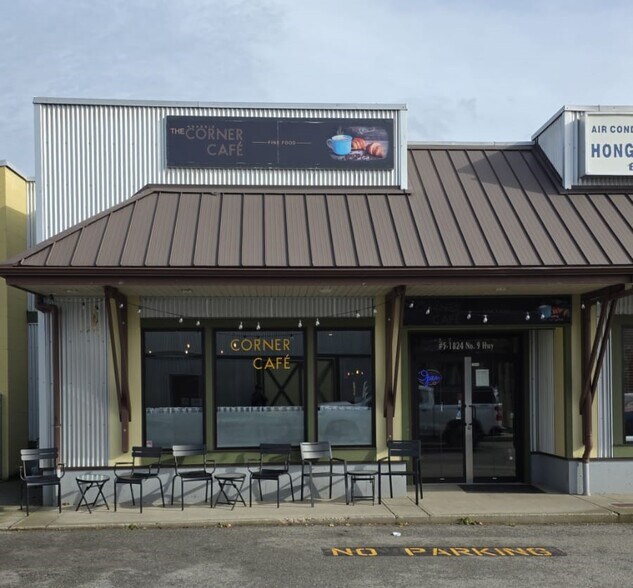 Primary Photo Of 1824 Agassiz-Rosedale Hwy, Kent General Retail For Sale