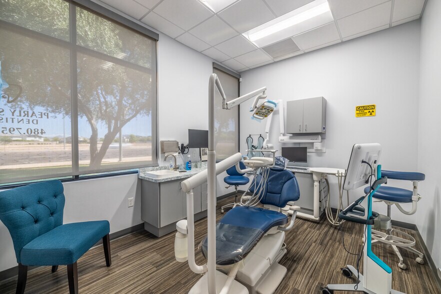 More Photos Of 8405 E Baseline Rd, Mesa Medical For Lease