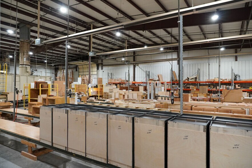 More Photos Of 4150 L&N Turnpike rd, Hodgenville Manufacturing For Sale