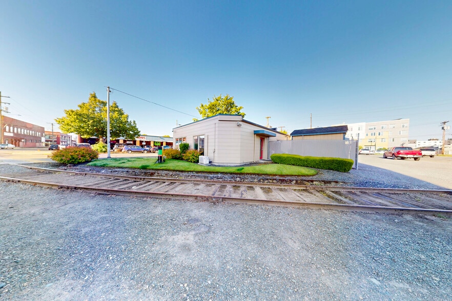 More Photos Of 416 State Ave NE, Olympia Freestanding For Sale