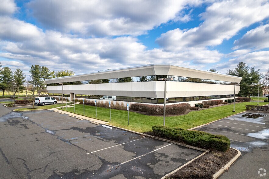 More Photos Of 1060 State Rd, Princeton Office For Lease