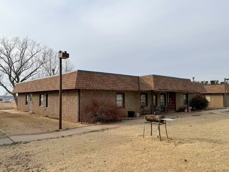 More Photos Of 70 N 31st St, Clinton Healthcare For Sale