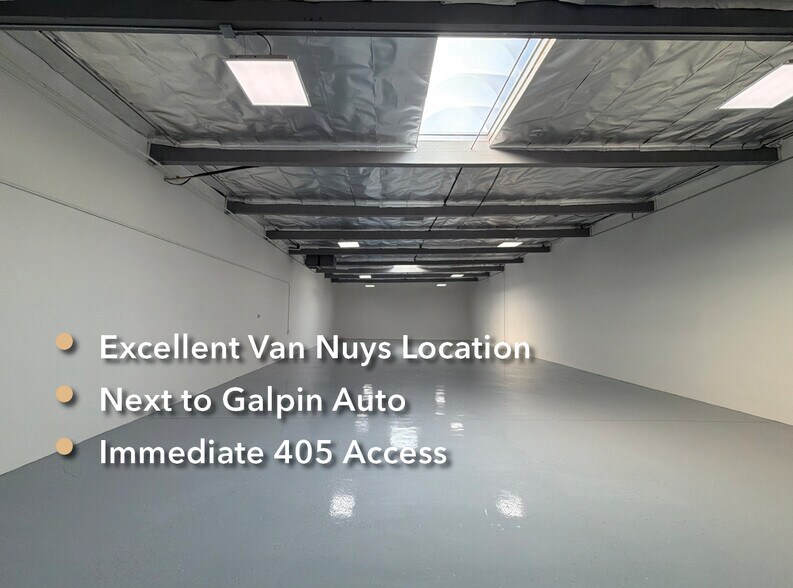 Primary Photo Of 8101-8117 Orion Ave, Van Nuys Warehouse For Lease
