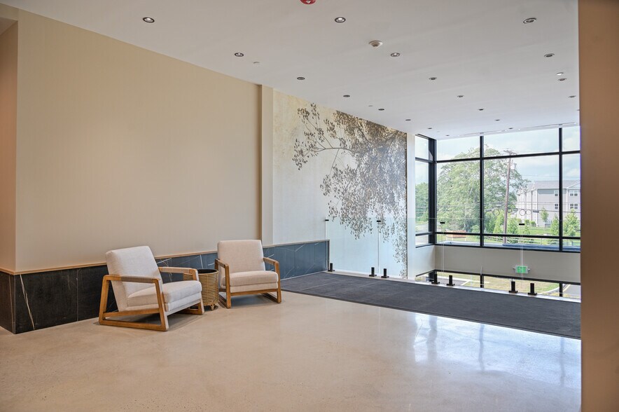 More Photos Of 18 Cox Cro Rd, Toms River Loft Creative Space For Lease