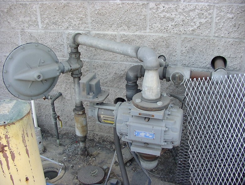 More Photos Of 1501 W 14th St, Long Beach Warehouse For Lease