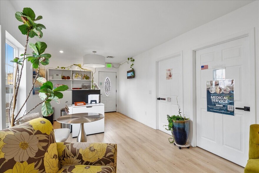 More Photos Of 438 Pyramid Way, Sparks Office For Sale