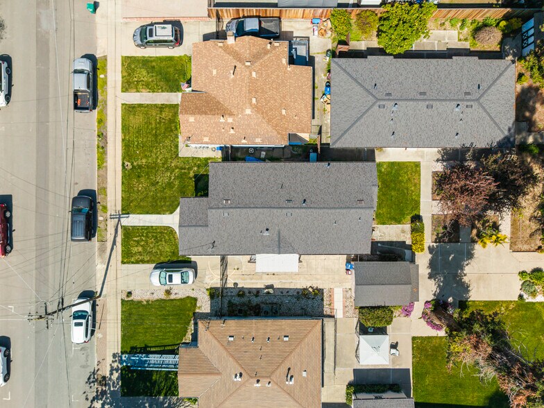 More Photos Of 22427 Montgomery St, Hayward Congregate Senior Housing For Sale