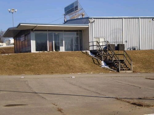 More Photos Of 6832 Lee Hwy, Radford Auto Dealership For Lease