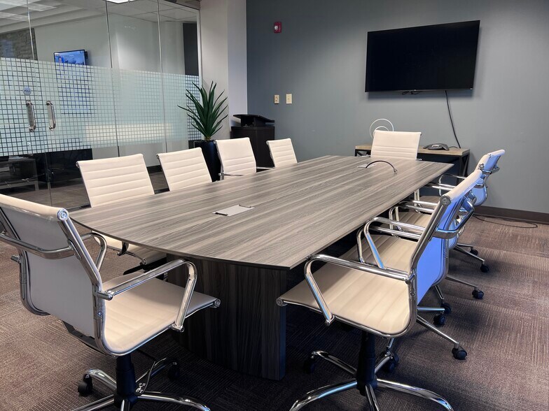 More Photos Of 15150 Preston Rd, Dallas Coworking Space