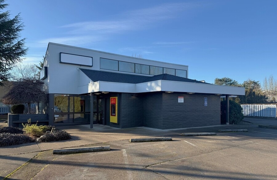 Primary Photo Of 728 NW Kings Blvd, Corvallis Freestanding For Lease