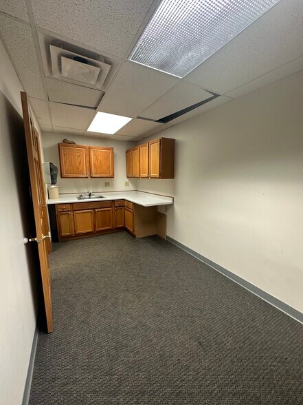 More Photos Of 219 W 1st St, Duluth Office For Lease
