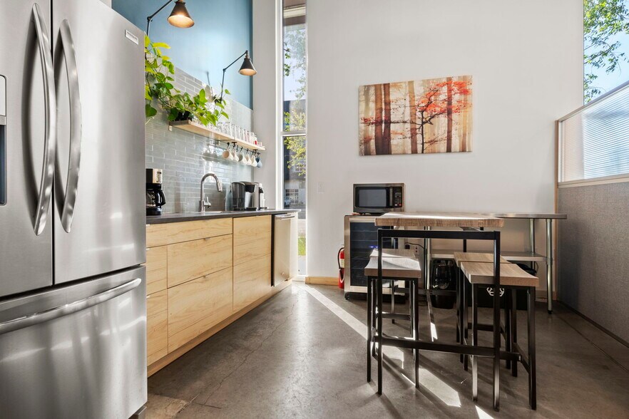 More Photos Of 3457 Ringsby Ct, Denver Loft Creative Space For Sale